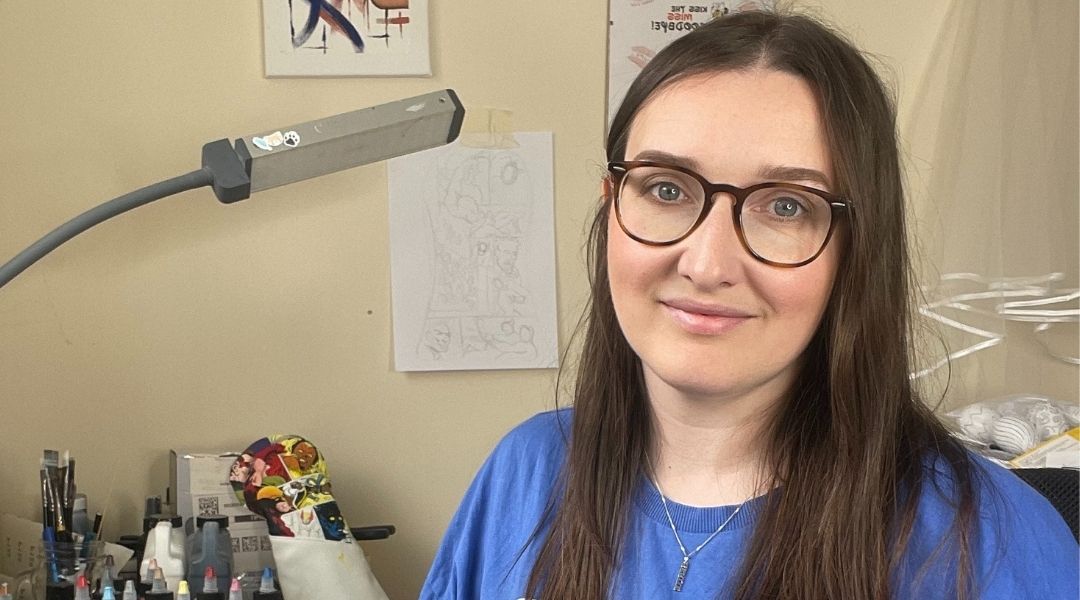 How to Paint on Fabric Sports Jerseys like Jade Cresswell Using Angelus Paints