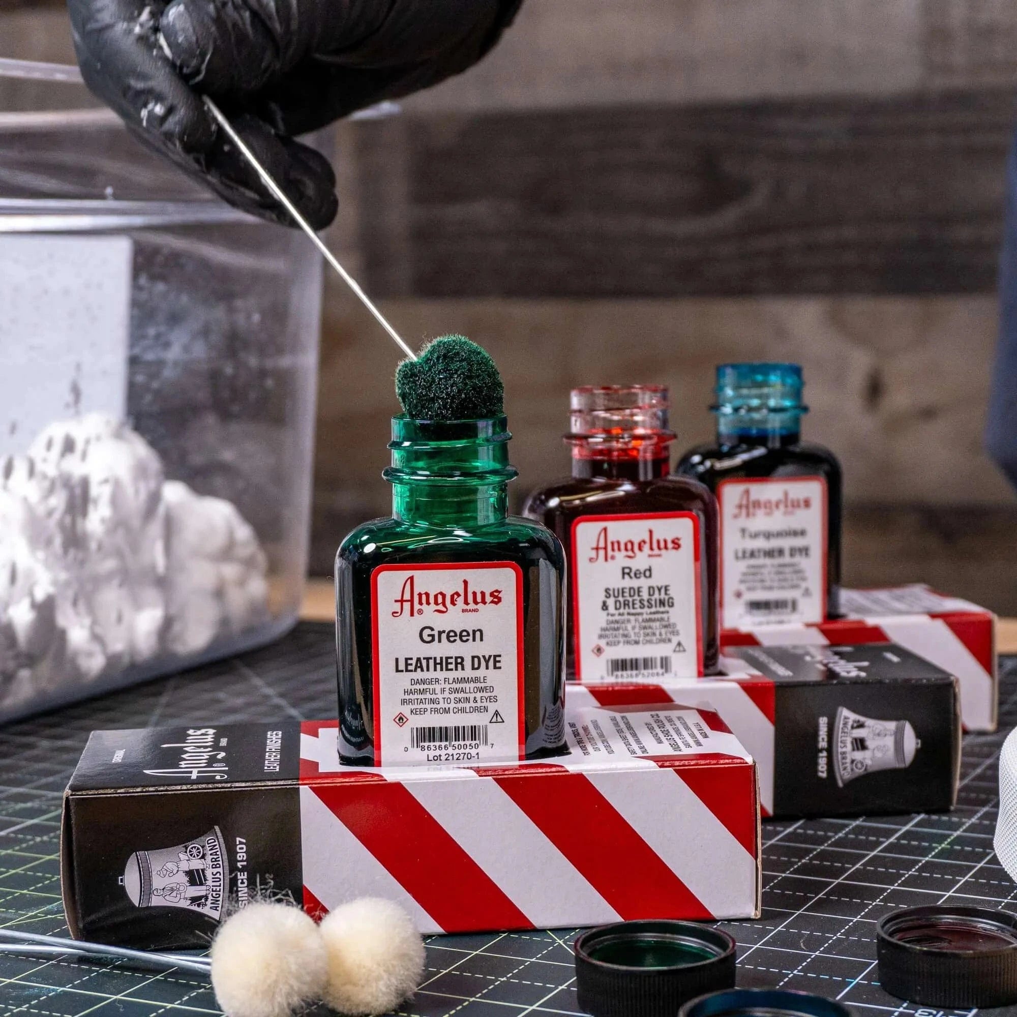 Angelus X Barbasol Limited Edition Dye Kit - Angelus Direct
