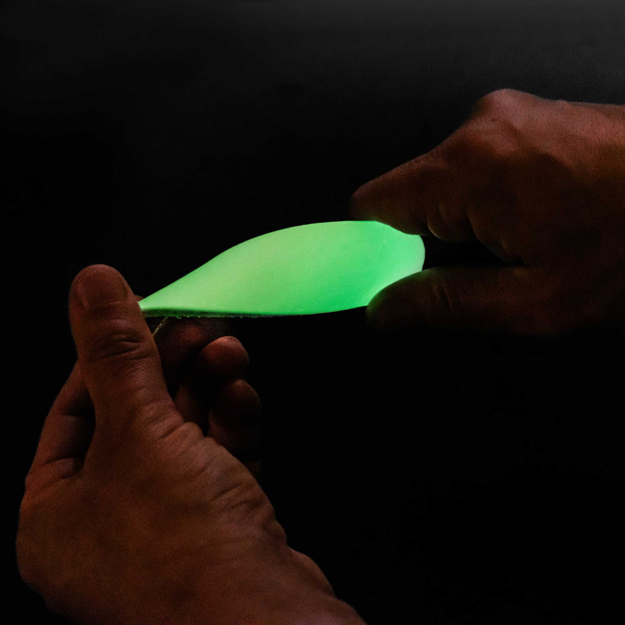 Glow In The Dark Acrylic Paint - Green Glow - Angelus Direct