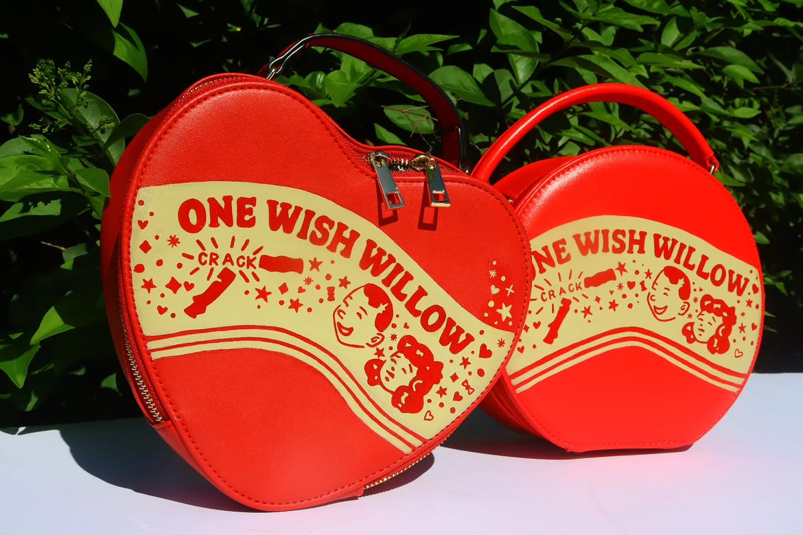 How to Paint Leather Bags | Angelus