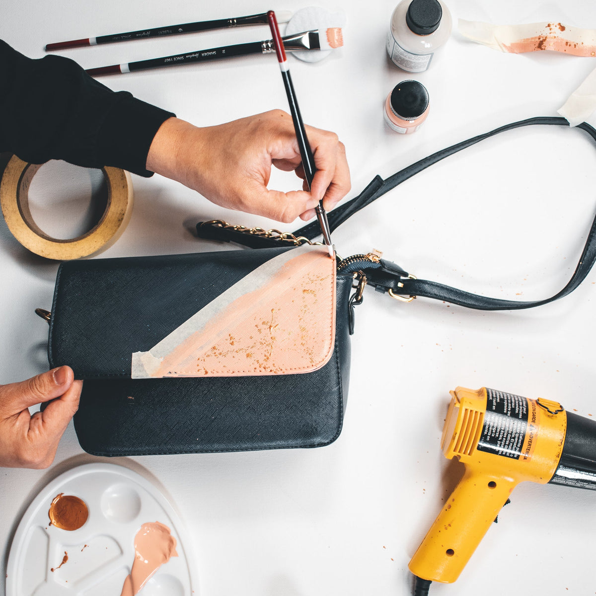 A Guide to Painting on Leather Bags & Purses · Angelus Direct